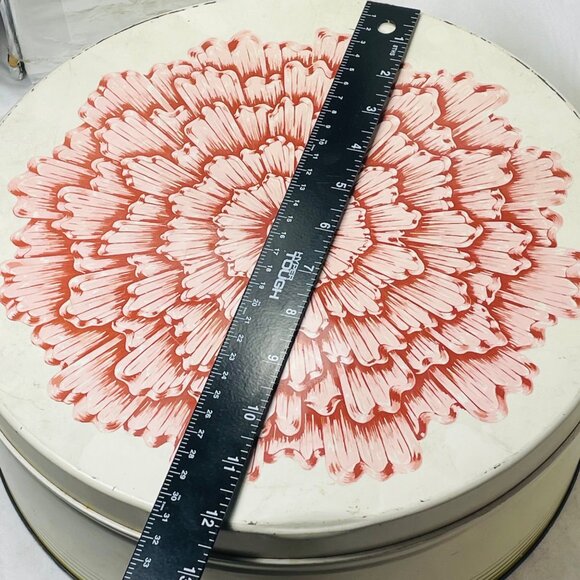 Quinlan’s Tin Vintage Romance Of The Pretzel 12” Tin Container W Floral Design - Picture 14 of 15